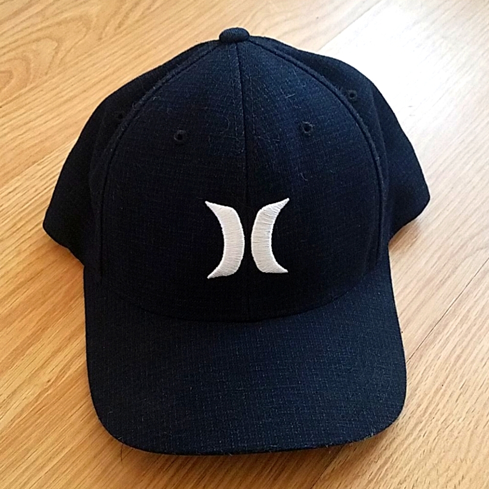 Hurley L-XL flexfit baseball cap